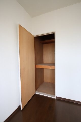 ドミール仲谷1号館の物件内観写真