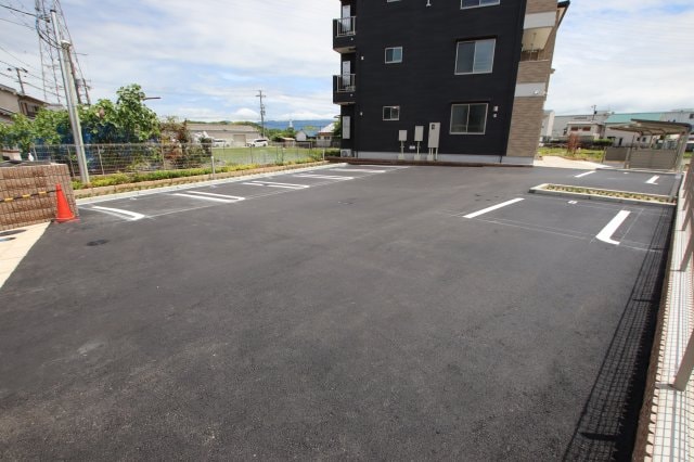 ポルチュラーカの物件外観写真