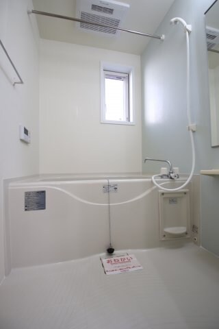 アンソレイユの物件内観写真