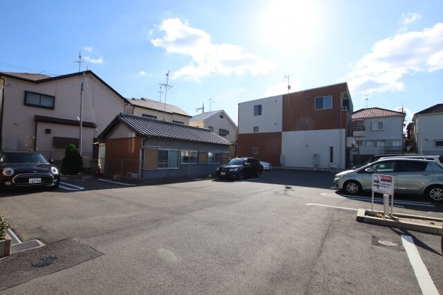 ストラーダディラピスの物件外観写真