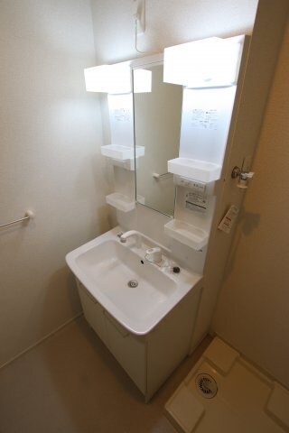 ストラーダディラピスの物件内観写真