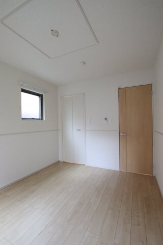 ストラーダディラピスの物件内観写真