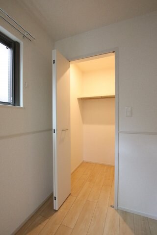 ストラーダディラピスの物件内観写真