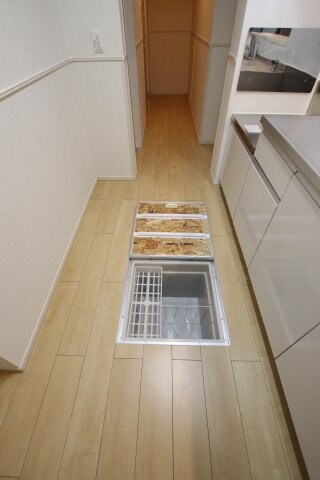 ストラーダディラピスの物件内観写真