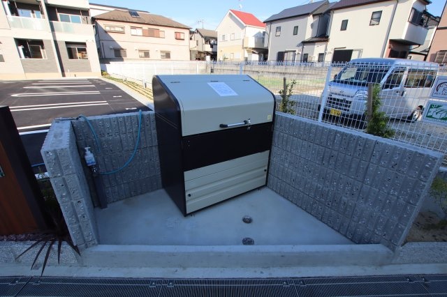 ロンガヴィータ和泉Ⅱの物件内観写真