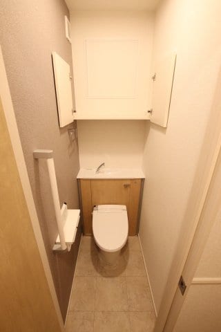 ロンガヴィータ和泉Ⅱの物件内観写真