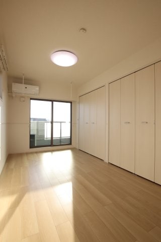 ロンガヴィータ和泉Ⅱの物件内観写真