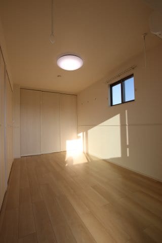 ロンガヴィータ和泉Ⅱの物件内観写真