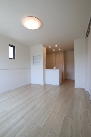 エレガントオハナの物件内観写真