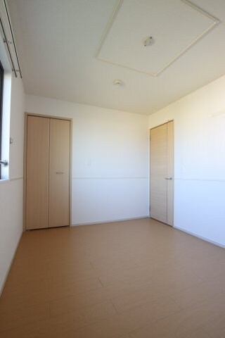 シルクガーデンの物件内観写真