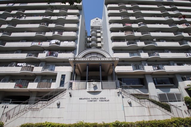 美加の台南海アーバンコンフォート弐番館の物件外観写真