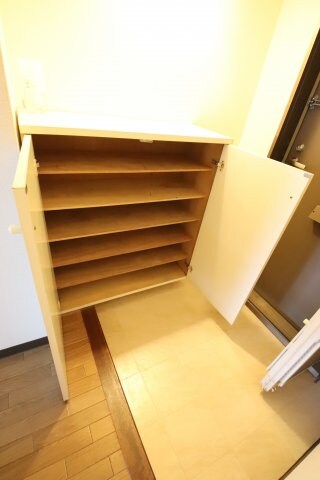 美加の台南海アーバンコンフォート弐番館の物件内観写真