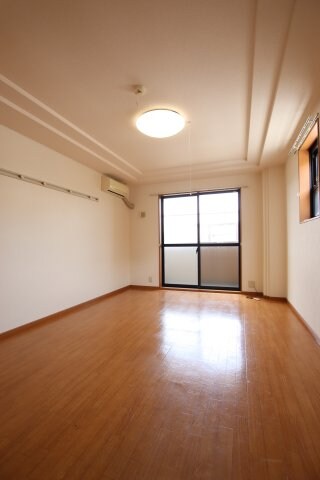 ヴィラ　ハピラパナの物件内観写真