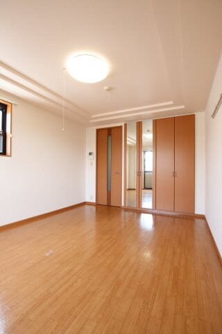 ヴィラ　ハピラパナの物件内観写真