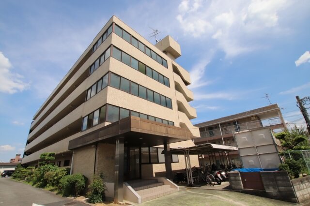 パックス楠の物件外観写真