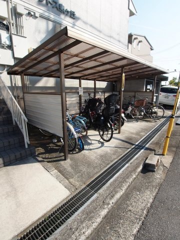 サントス泉ヶ丘の物件内観写真