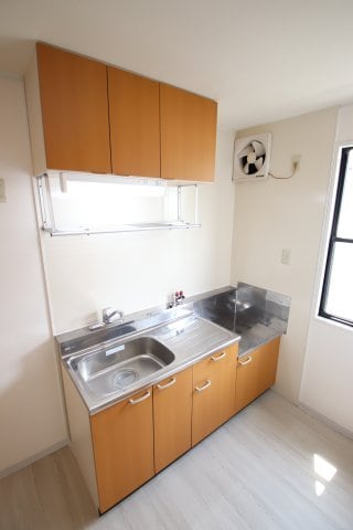 サントス泉ヶ丘の物件内観写真