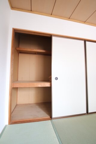 サントス泉ヶ丘の物件内観写真