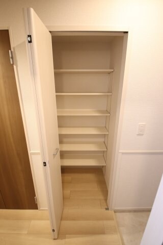 メゾンルミネ若松の物件内観写真