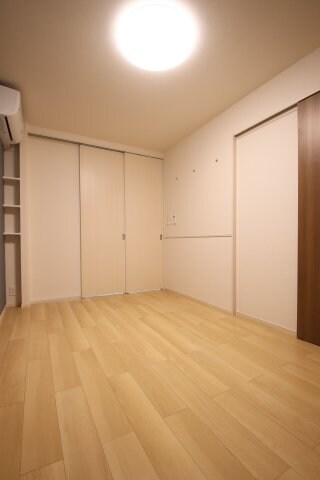 メゾンルミネ若松の物件内観写真