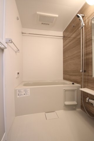 メゾンルミネ若松の物件内観写真