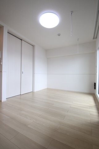 メゾンルミネ若松の物件内観写真