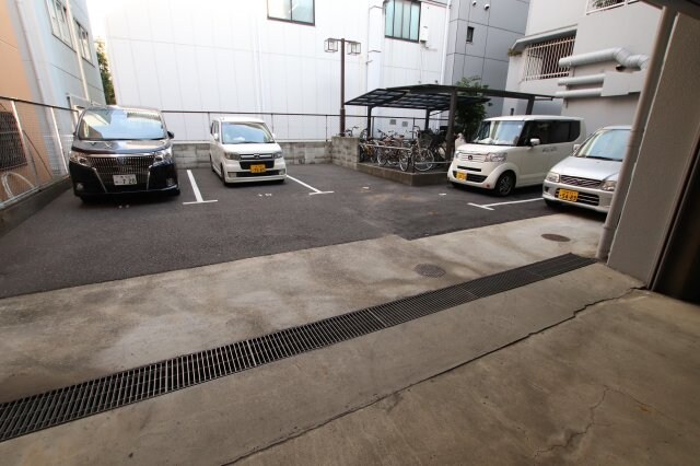 エルベ深井の物件外観写真