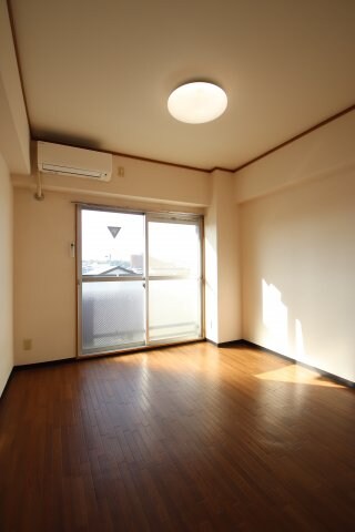 アーバンドゥ金剛の物件内観写真