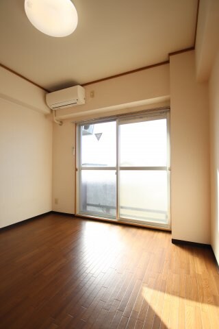 アーバンドゥ金剛の物件内観写真