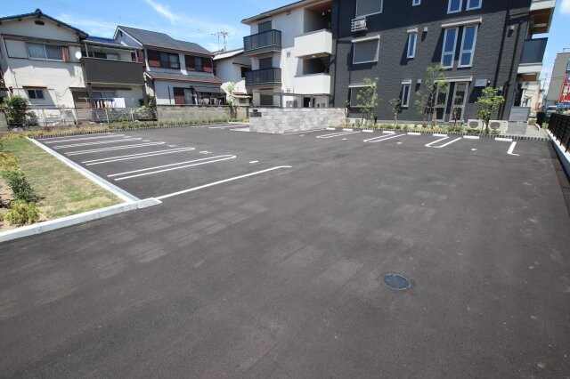 クレマチスの物件外観写真