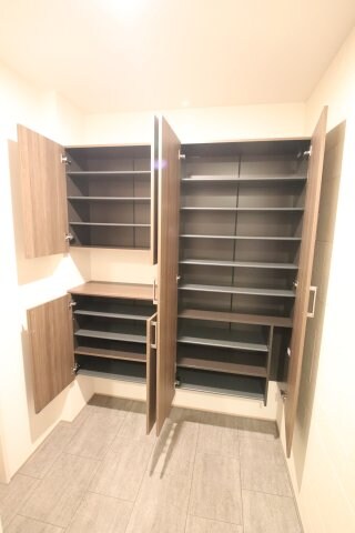 クレマチスの物件内観写真