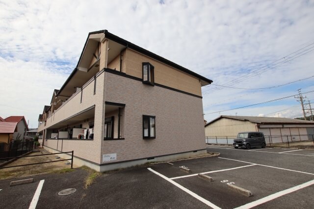 マーベラスの物件外観写真