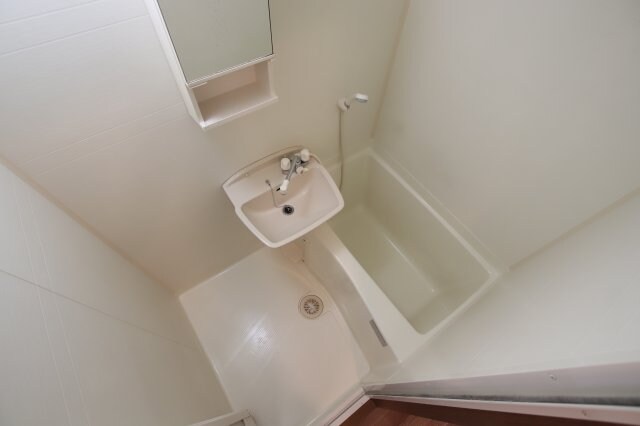 ルーチェⅠ番館の物件内観写真