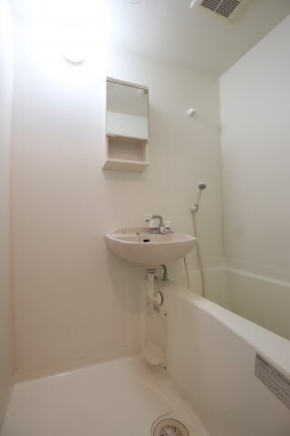 ルーチェⅠ番館の物件内観写真