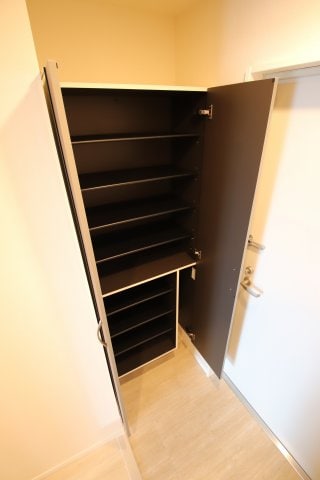 Earth Well(アースウェル)の物件内観写真