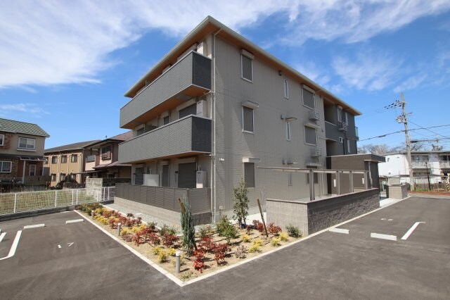 エスト山王の物件外観写真