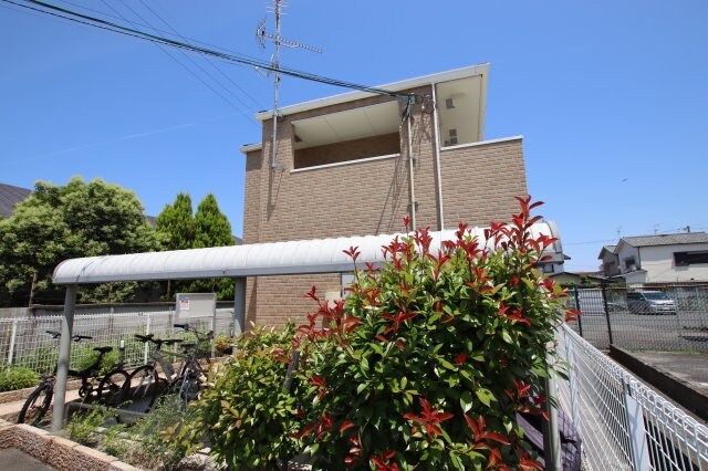 Natural-maisonの物件外観写真