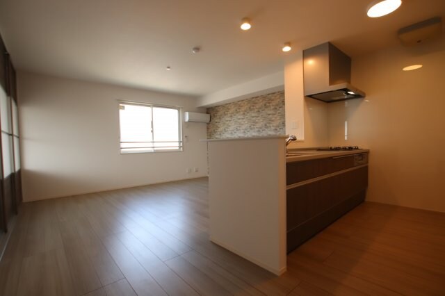 メゾンドール北野田の物件内観写真