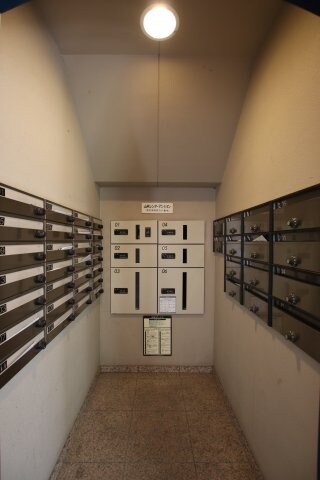 山本レンターマンションの物件内観写真