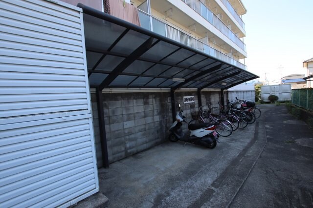 山本レンターマンションの物件内観写真