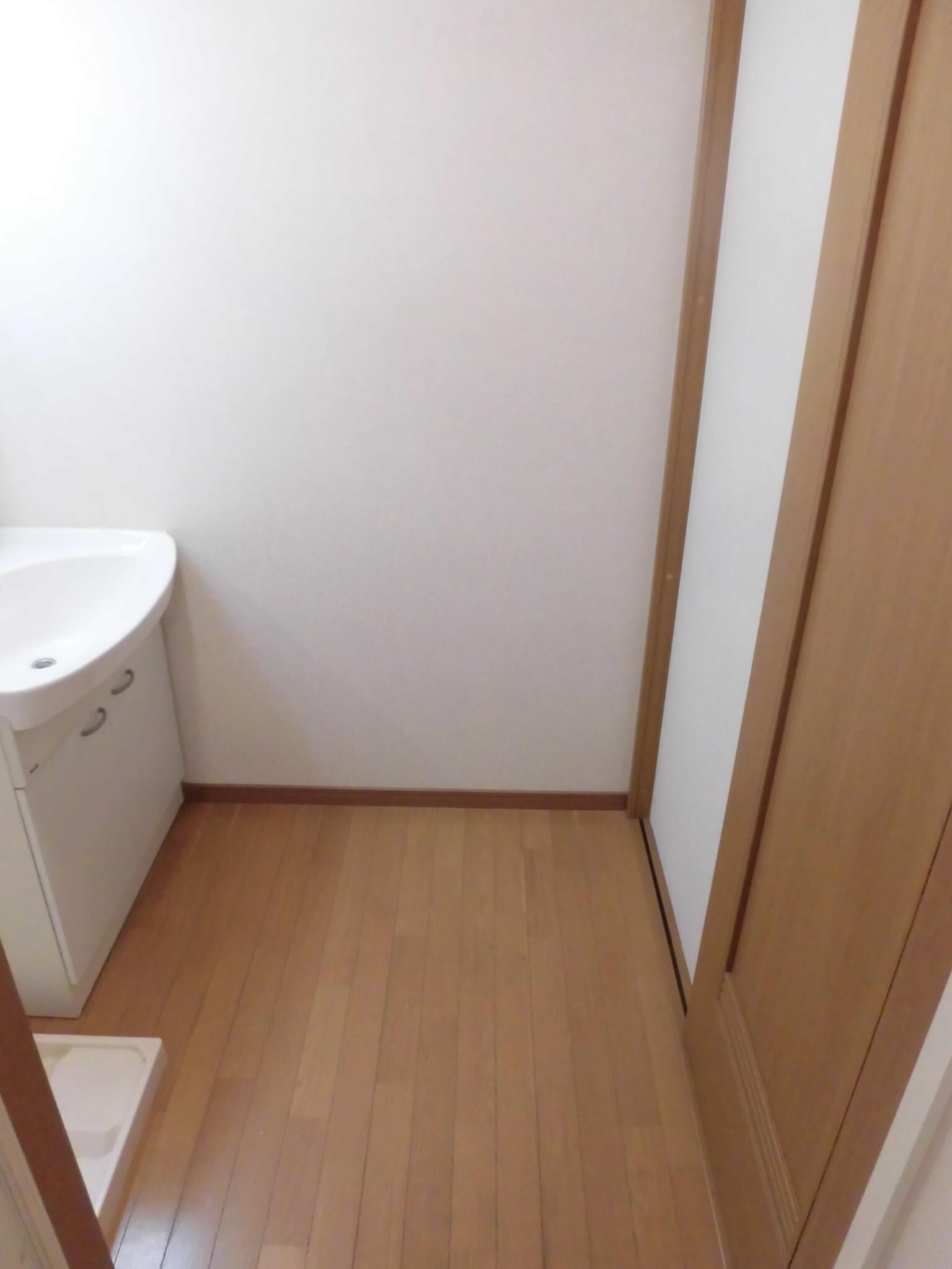 山本レンターマンションの物件内観写真