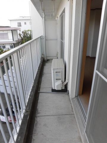 山本レンターマンションの物件内観写真