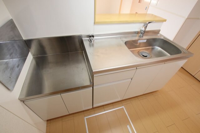 ユングフラウⅢの物件外観写真