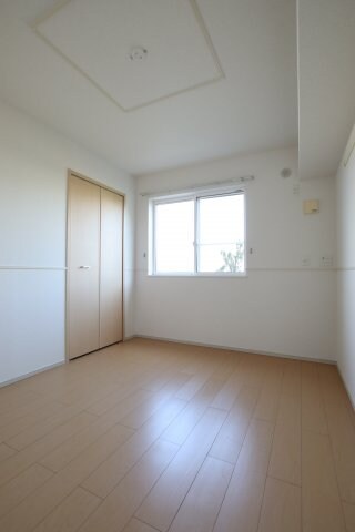 ユングフラウⅢの物件内観写真