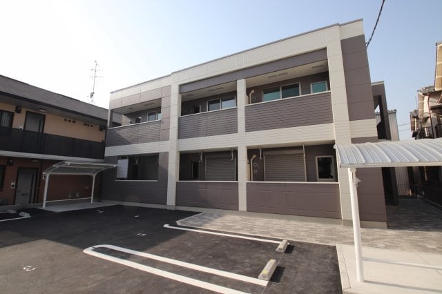 シェトワはつしばの物件外観写真