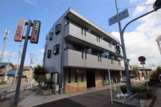 アルテリーベの物件外観写真