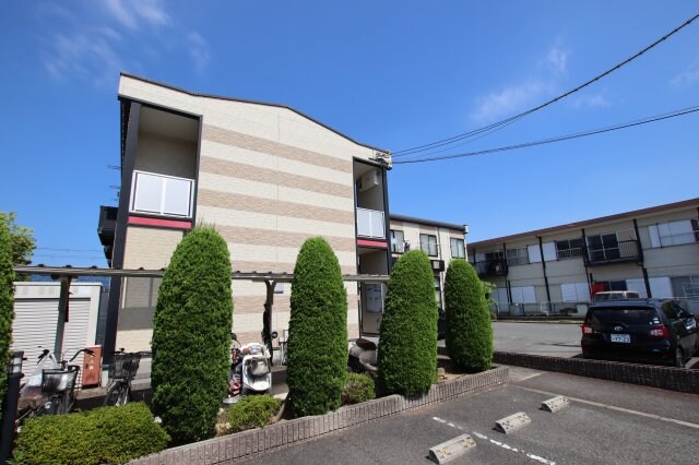 レオパレス陶器の物件外観写真