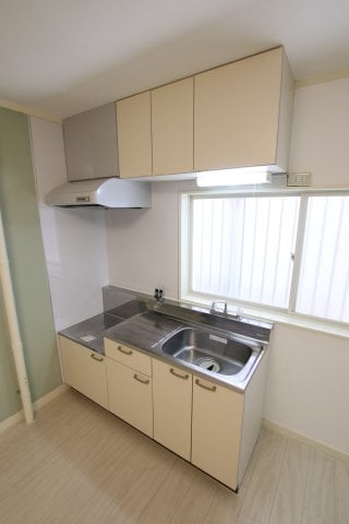 ひまわりハイツの物件内観写真