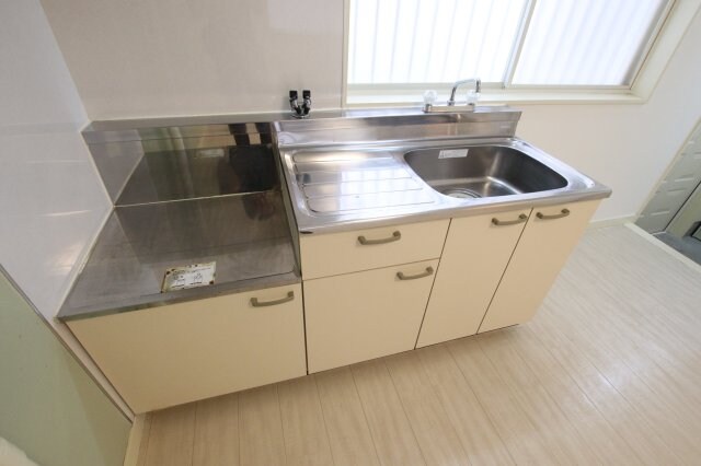 ひまわりハイツの物件内観写真