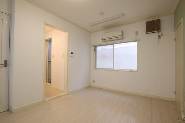 ひまわりハイツの物件内観写真